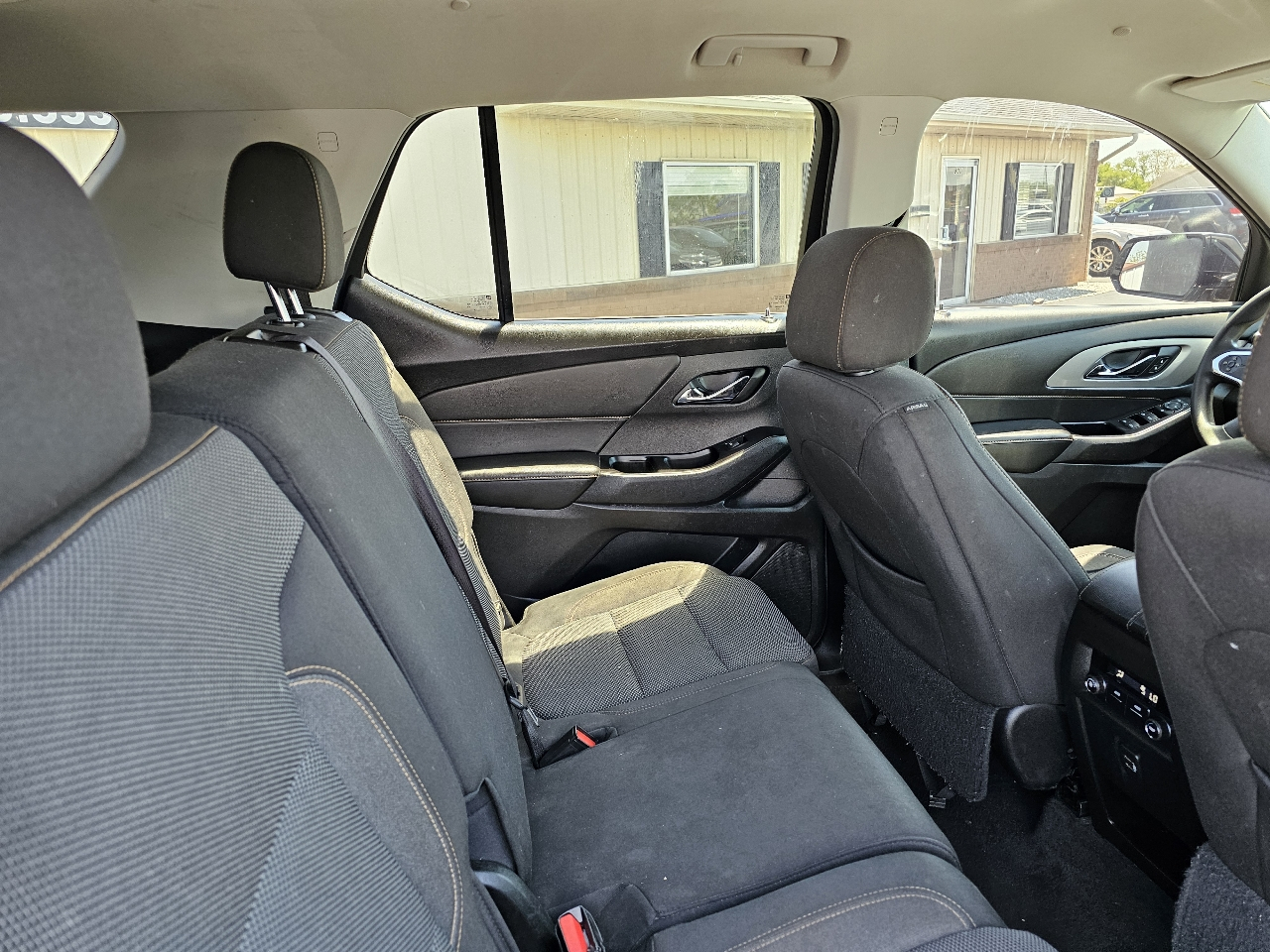 Chevrolet Traverse FWD 4dr LS w/1LS 2019