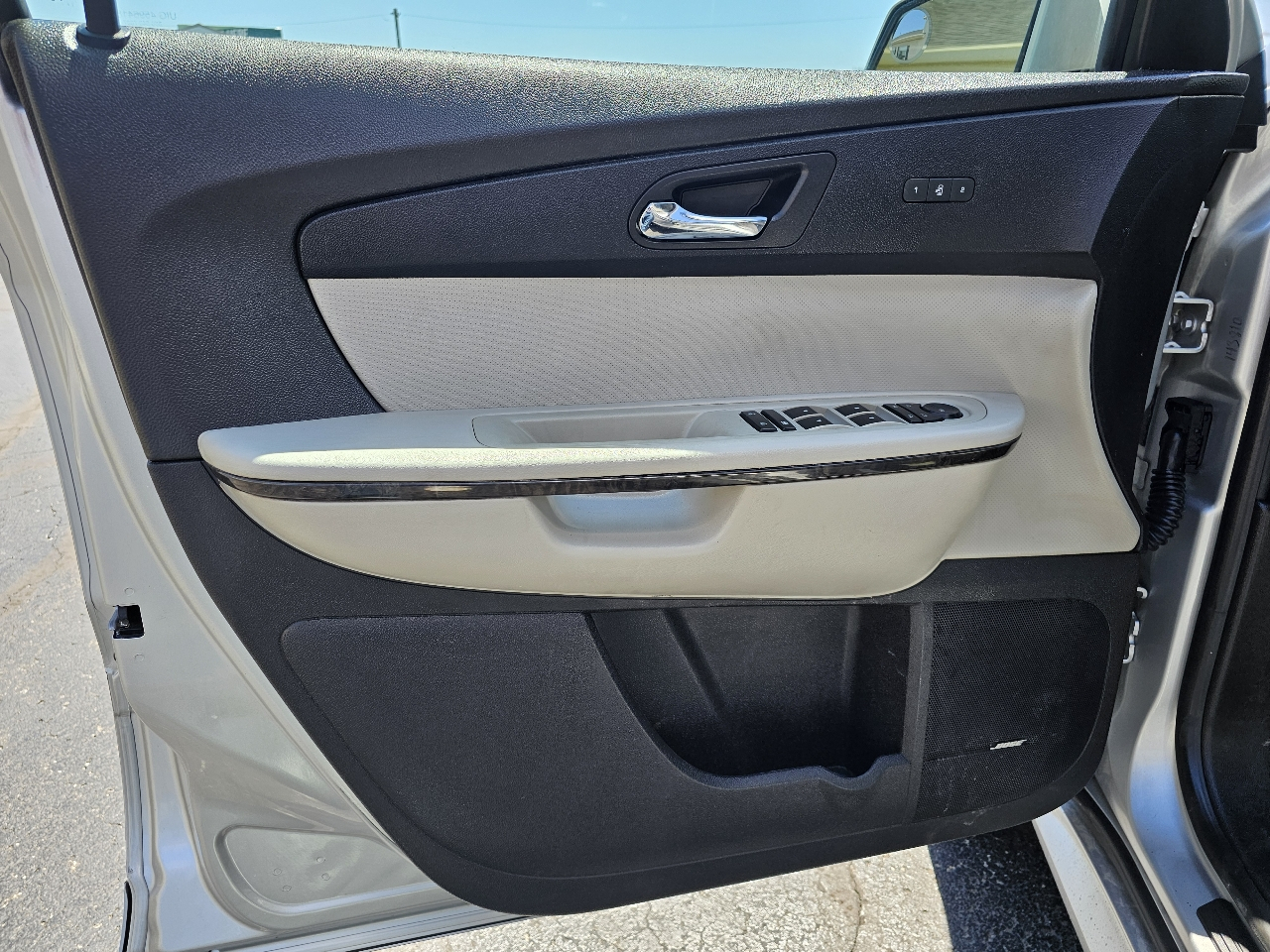 GMC Acadia AWD 4dr Denali 2012