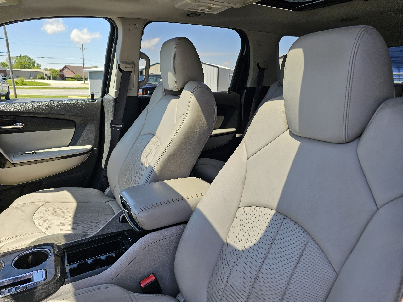 GMC Acadia AWD 4dr Denali 2012