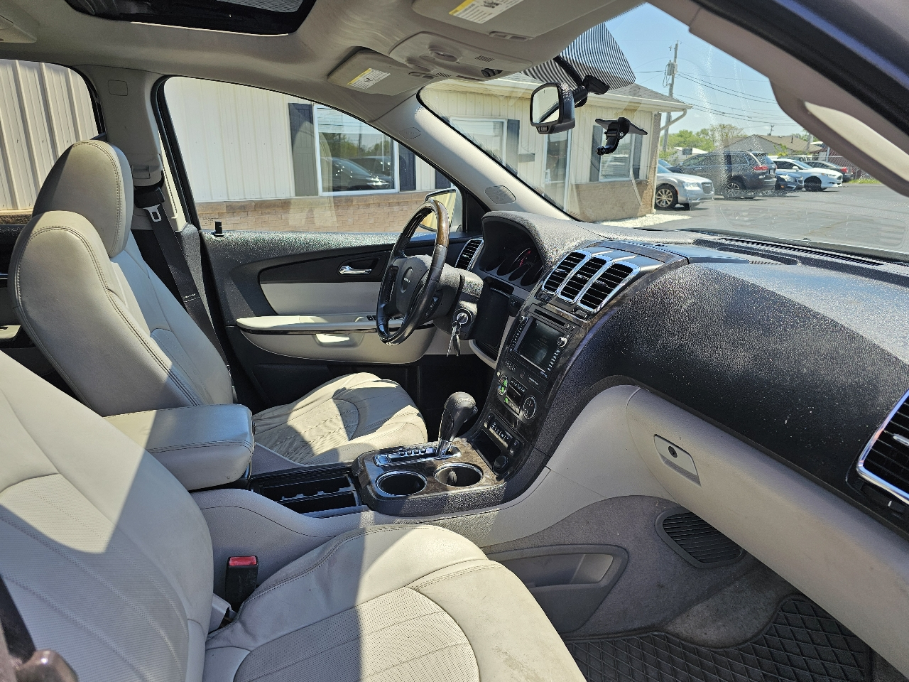 GMC Acadia AWD 4dr Denali 2012