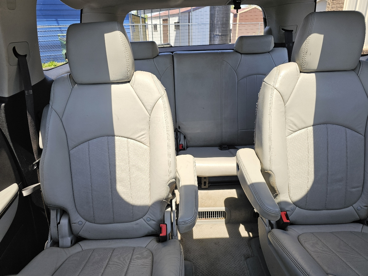 GMC Acadia AWD 4dr Denali 2012