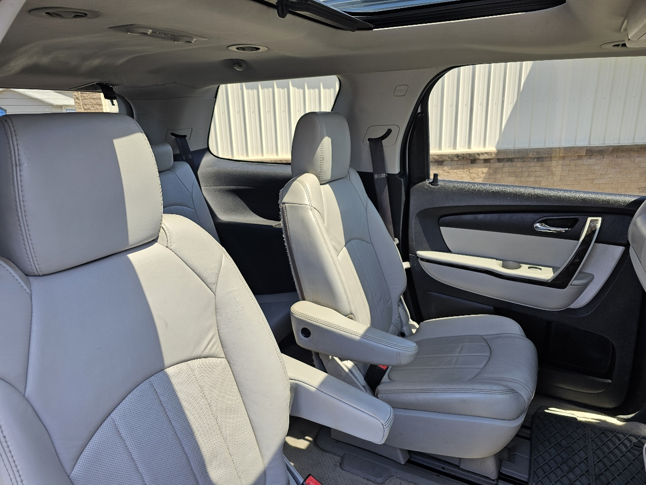 GMC Acadia AWD 4dr Denali 2012