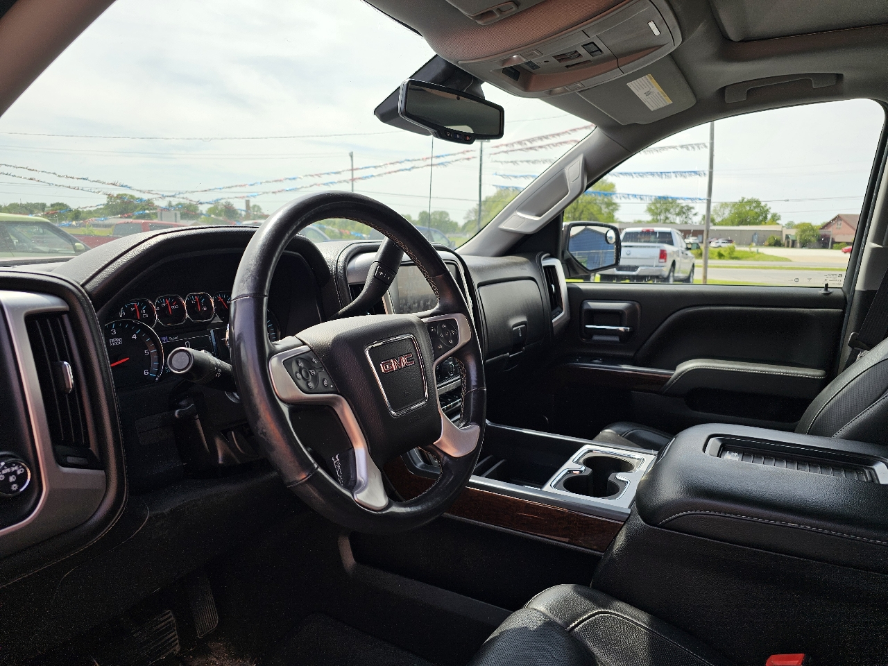 GMC Sierra 1500 4WD Crew Cab 143.5" SLT 2018