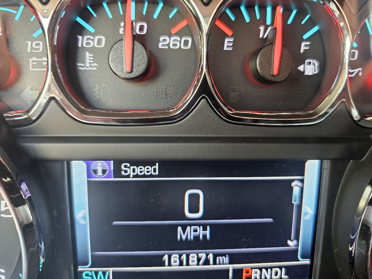 GMC Sierra 1500 4WD Crew Cab 143.5" SLT 2018