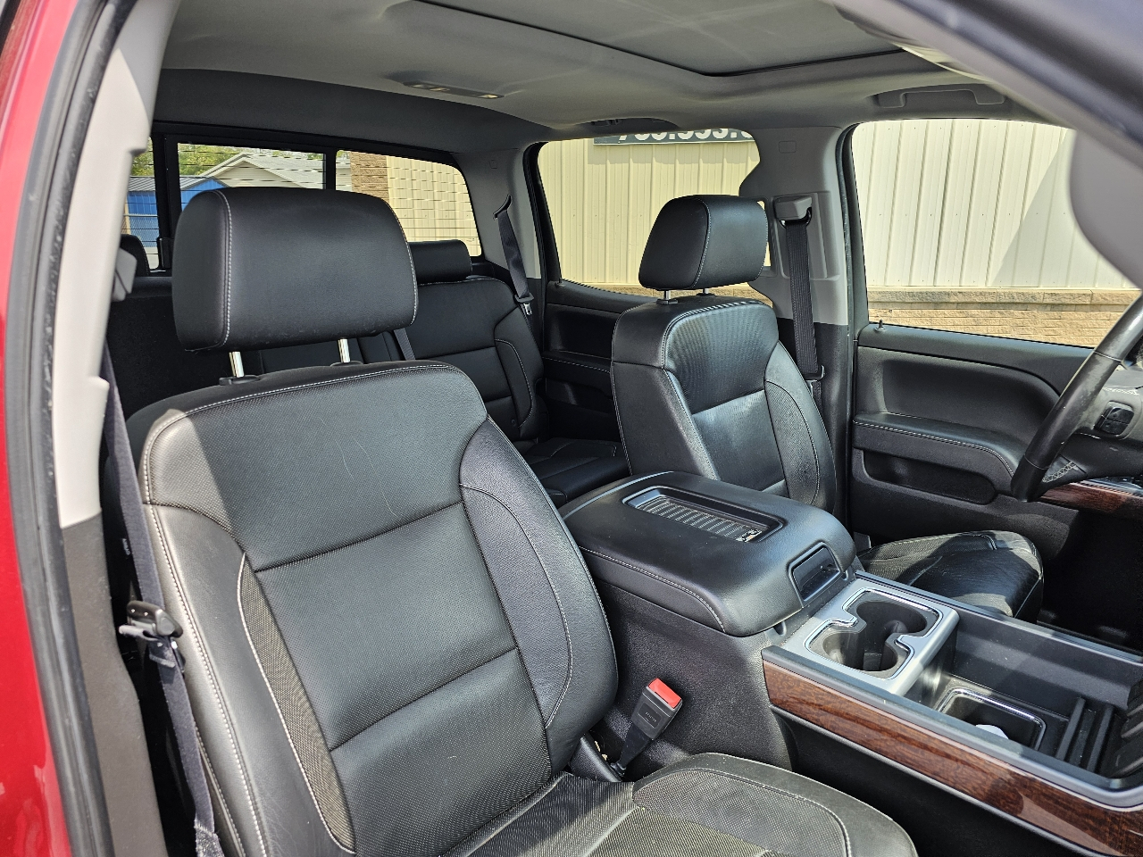GMC Sierra 1500 4WD Crew Cab 143.5" SLT 2018