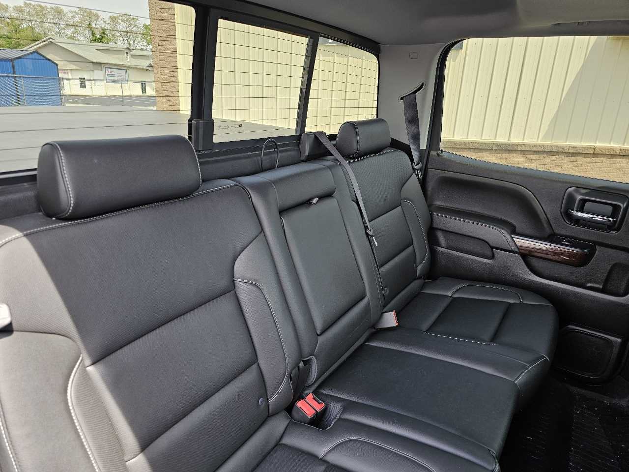 GMC Sierra 1500 4WD Crew Cab 143.5" SLT 2018