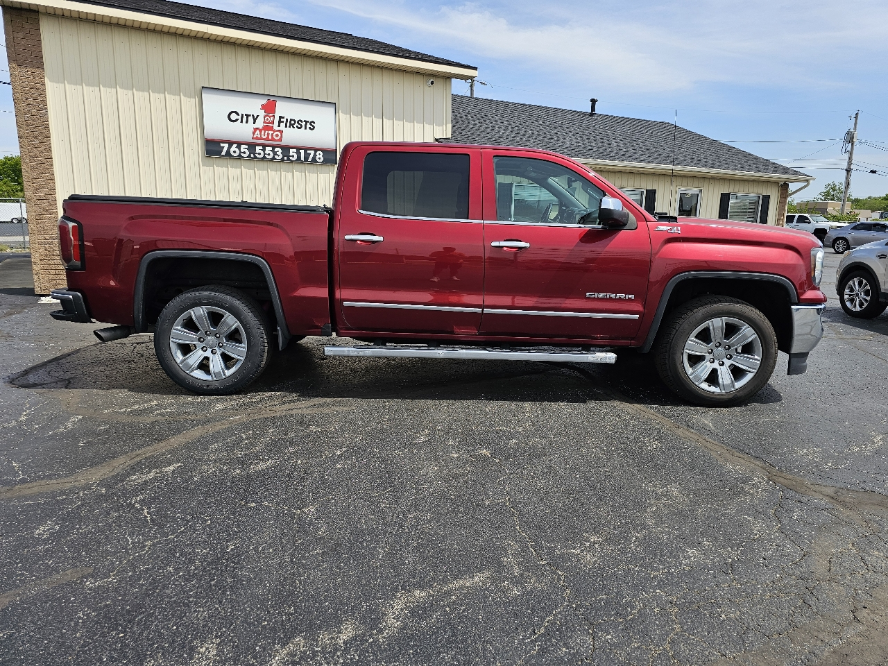 GMC Sierra 1500 4WD Crew Cab 143.5" SLT 2018