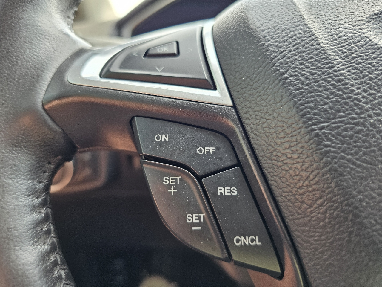 Ford Fusion 4dr Sdn SE FWD 2013