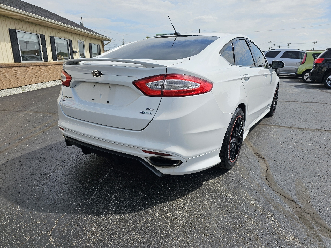 Ford Fusion 4dr Sdn SE FWD 2013