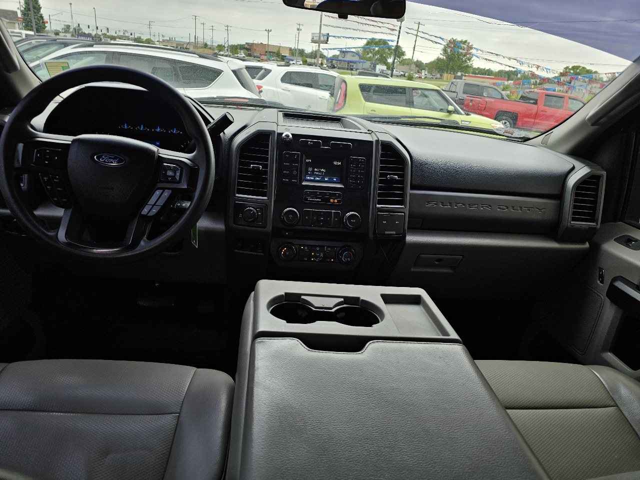 Ford Super Duty F-250 SRW Lariat 4WD Crew Cab 8' Box 2017