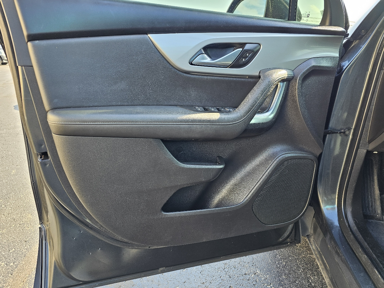 Chevrolet Blazer FWD 4dr w/2LT 2019