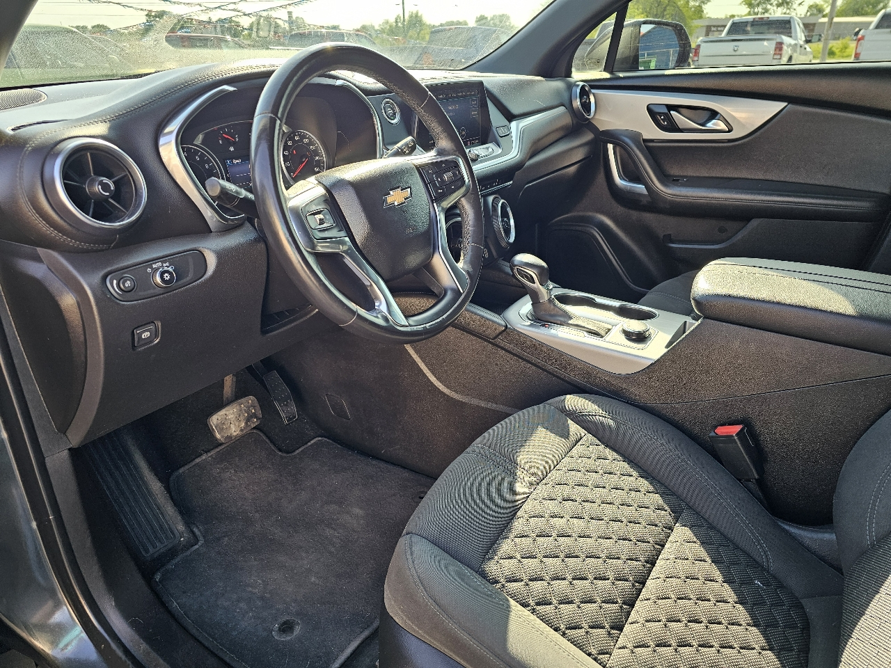 Chevrolet Blazer FWD 4dr w/2LT 2019