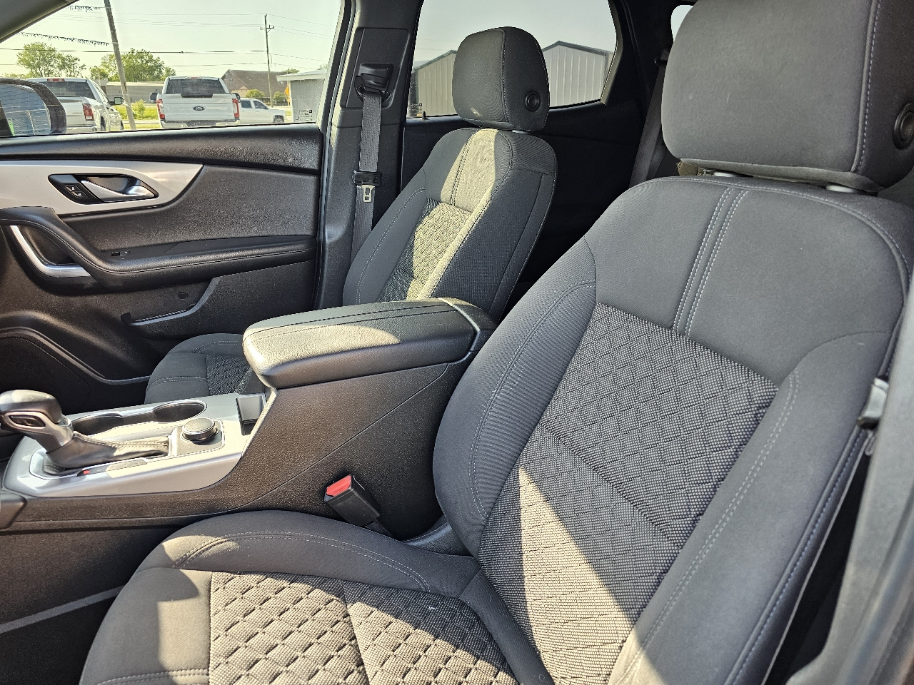 Chevrolet Blazer FWD 4dr w/2LT 2019