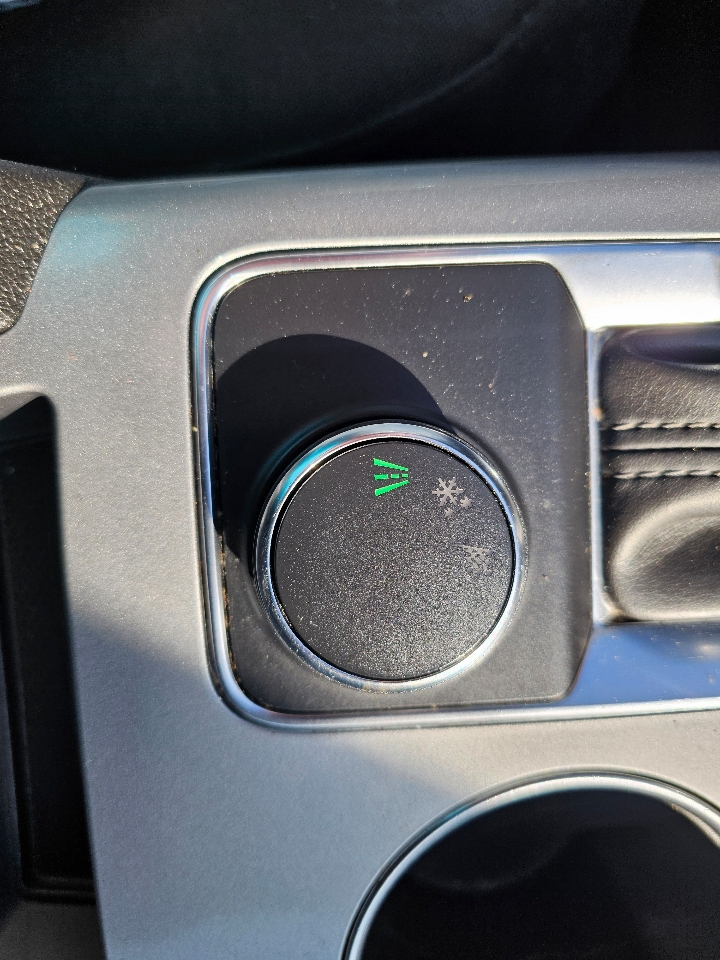 Chevrolet Blazer FWD 4dr w/2LT 2019