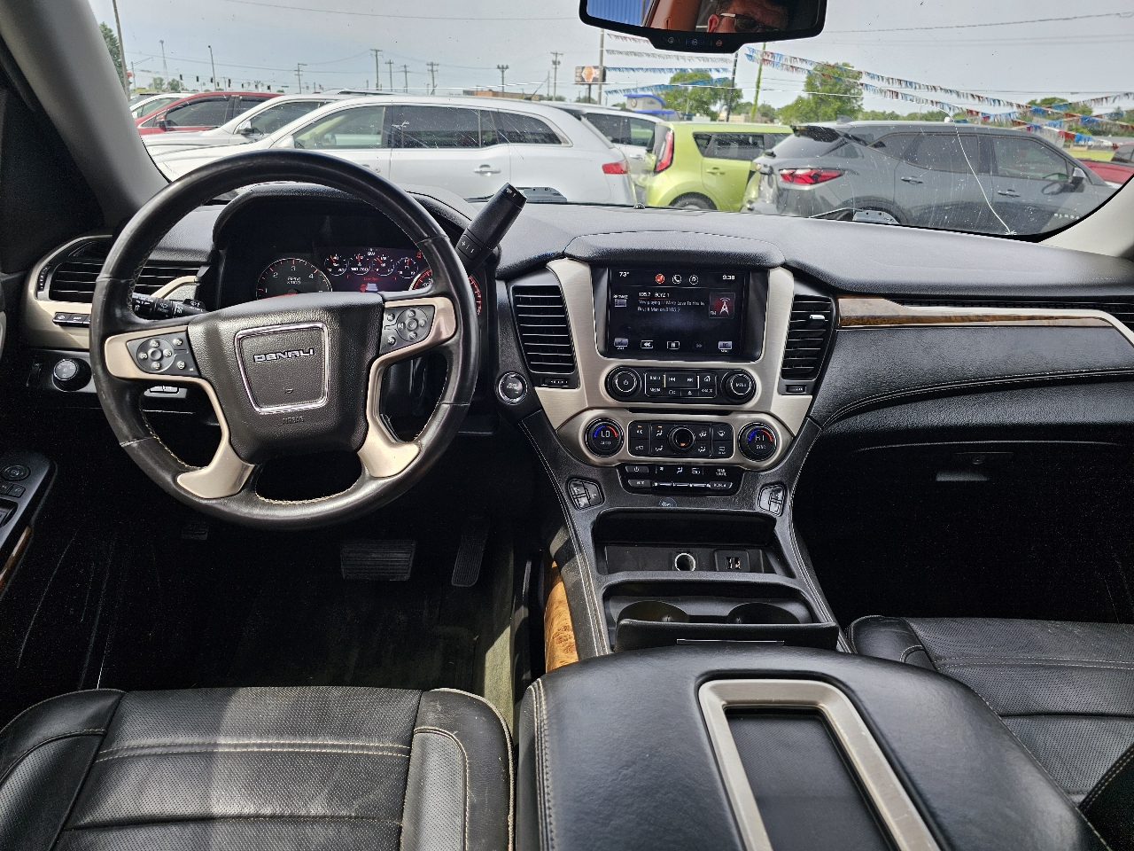 GMC Yukon XL 4WD 4dr Denali 2015