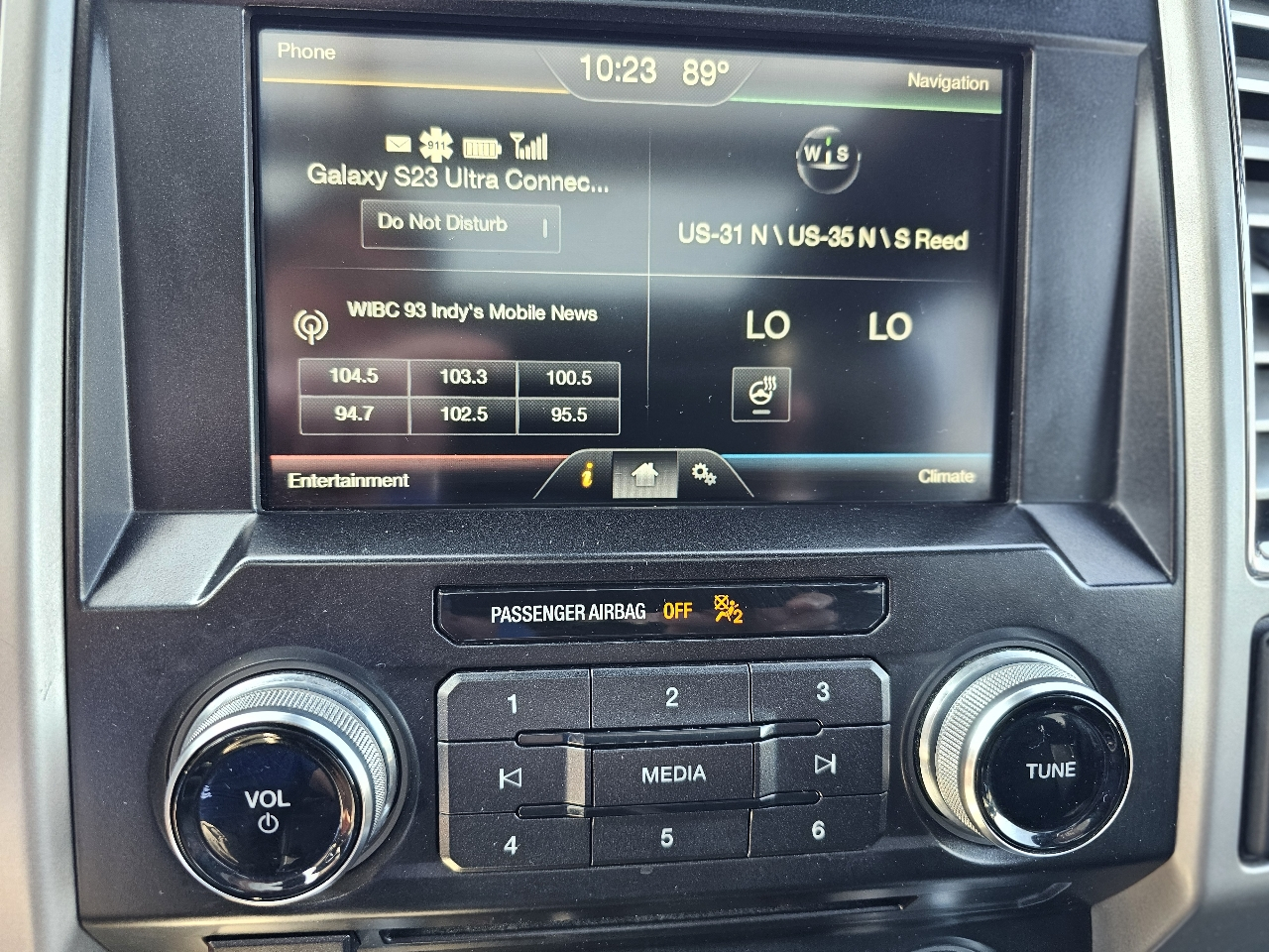 Ford F-150 SuperCrew 139" Lariat 4WD 2015