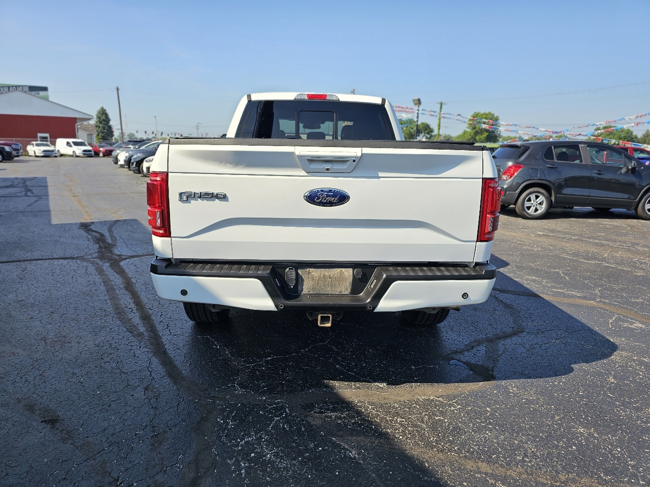 Ford F-150 SuperCrew 139" Lariat 4WD 2015