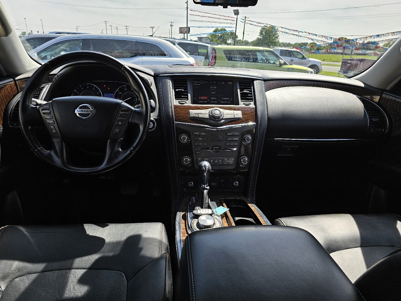 Nissan Armada 4x4 Platinum 2019