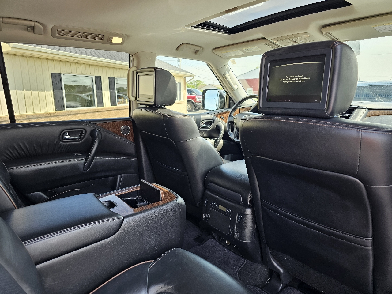 Nissan Armada 4x4 Platinum 2019
