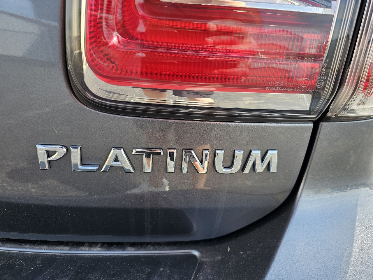 Nissan Armada 4x4 Platinum 2019