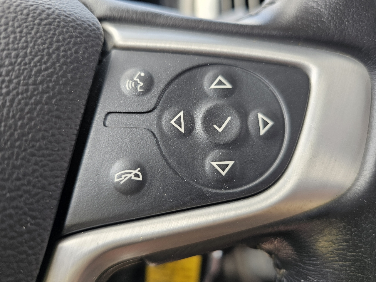 GMC Canyon 4WD Crew Cab 128.3" SLT 2016