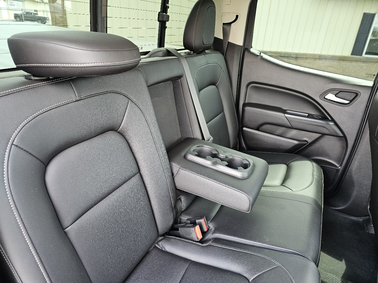 GMC Canyon 4WD Crew Cab 128.3" SLT 2016