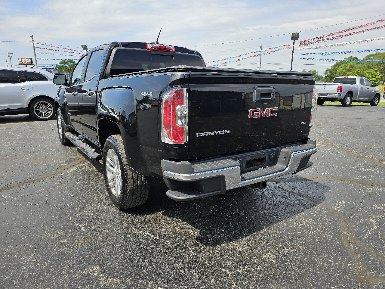 GMC Canyon 4WD Crew Cab 128.3" SLT 2016