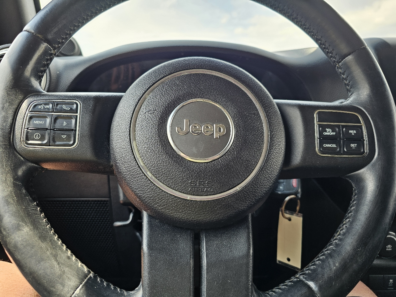 Jeep Wrangler Unlimited 4WD 4dr Sahara 2011