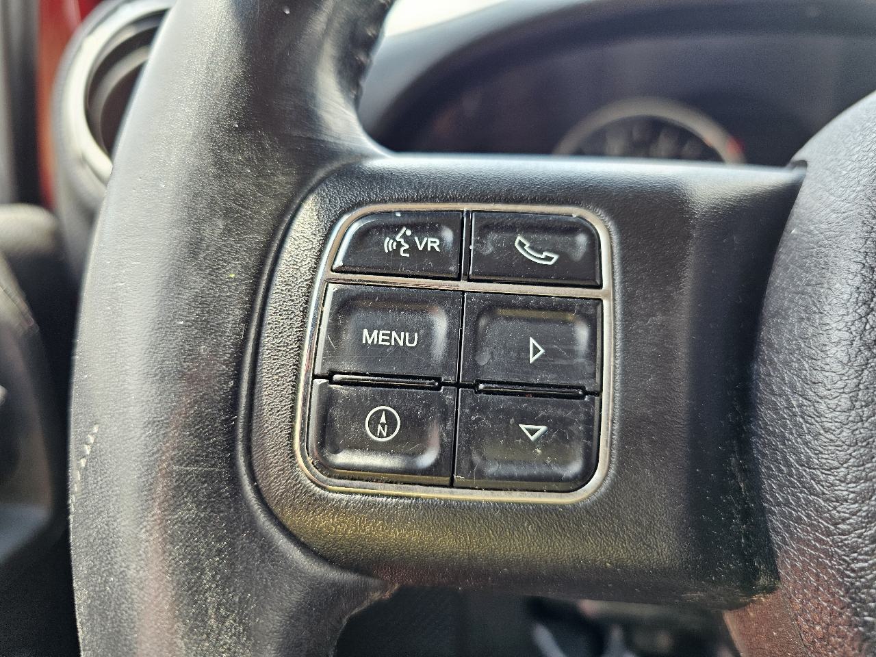 Jeep Wrangler Unlimited 4WD 4dr Sahara 2011