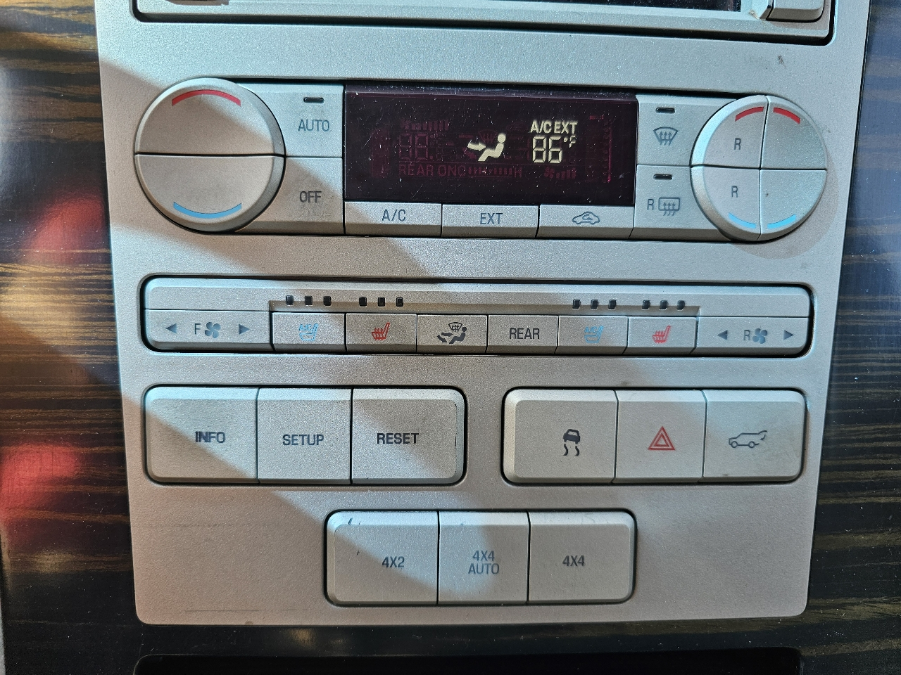 Lincoln Navigator 4WD 4dr 2007