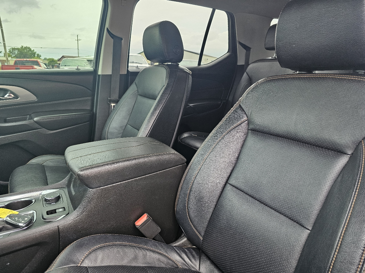 Chevrolet Traverse FWD 4dr LT Cloth w/1LT 2019