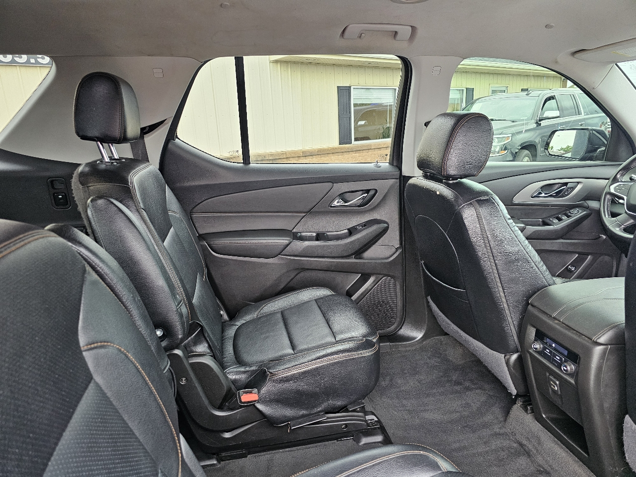 Chevrolet Traverse FWD 4dr LT Cloth w/1LT 2019
