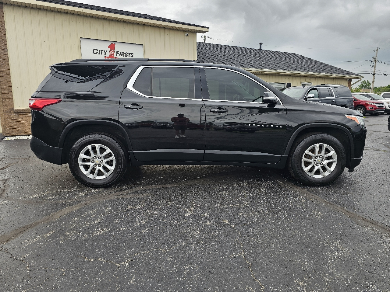 Chevrolet Traverse FWD 4dr LT Cloth w/1LT 2019