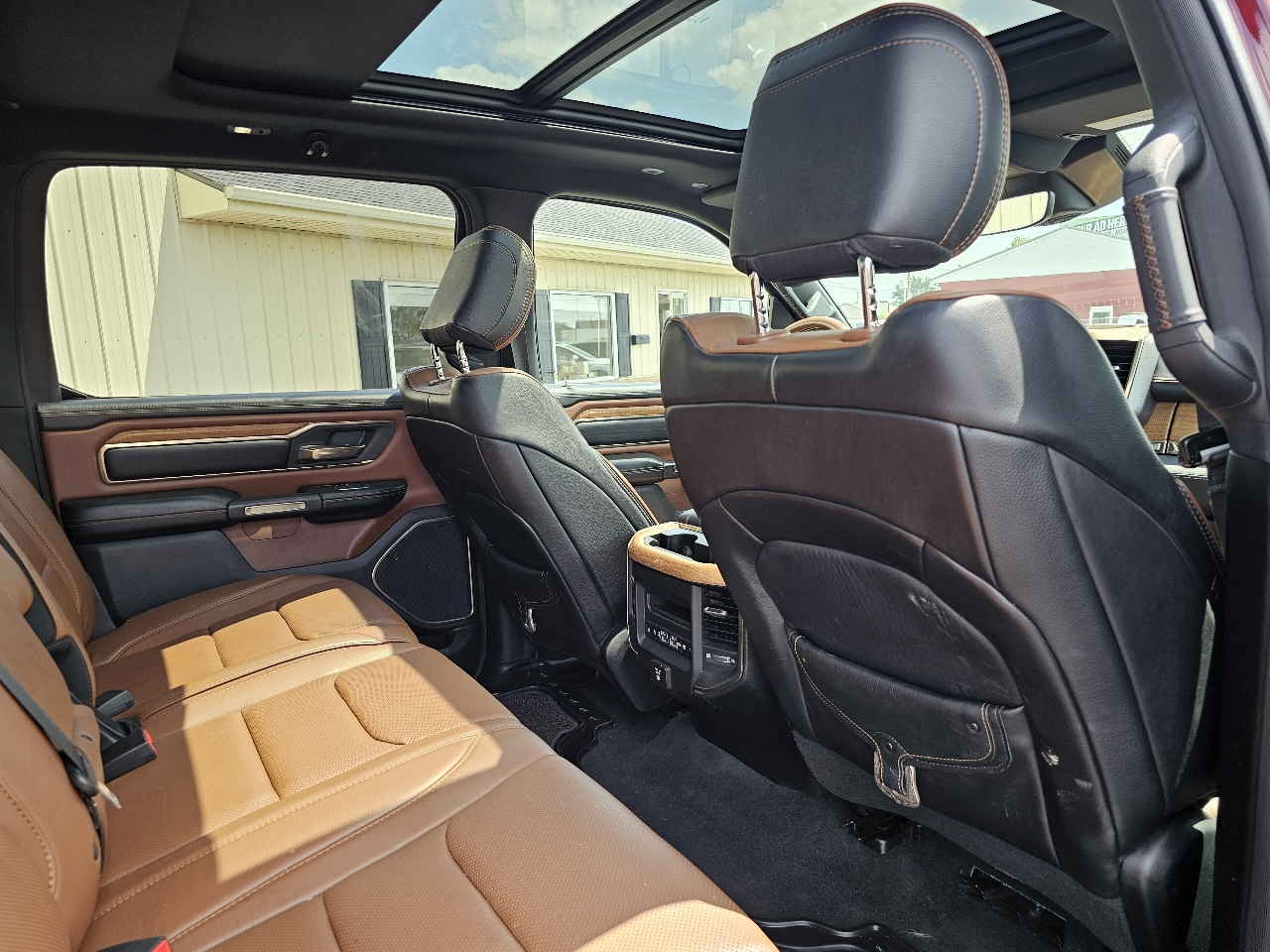RAM 1500 Longhorn 4x4 Crew Cab 5'7" Box 2019