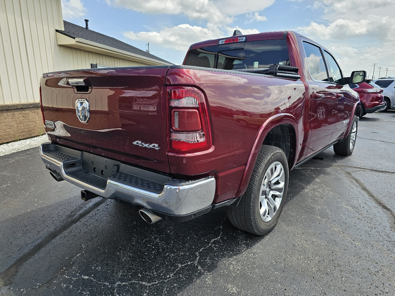 RAM 1500 Longhorn 4x4 Crew Cab 5'7" Box 2019