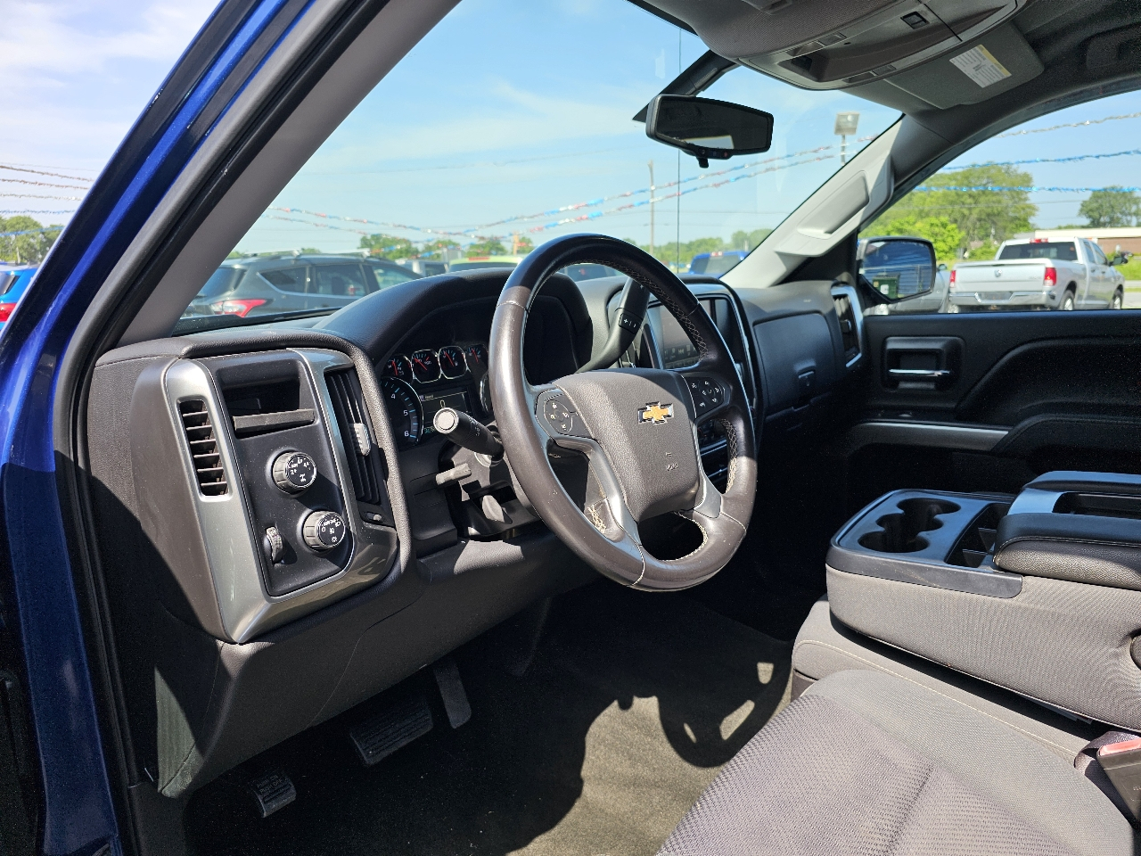Chevrolet Silverado 1500 4WD Double Cab 143.5" LT w/1LT 2016