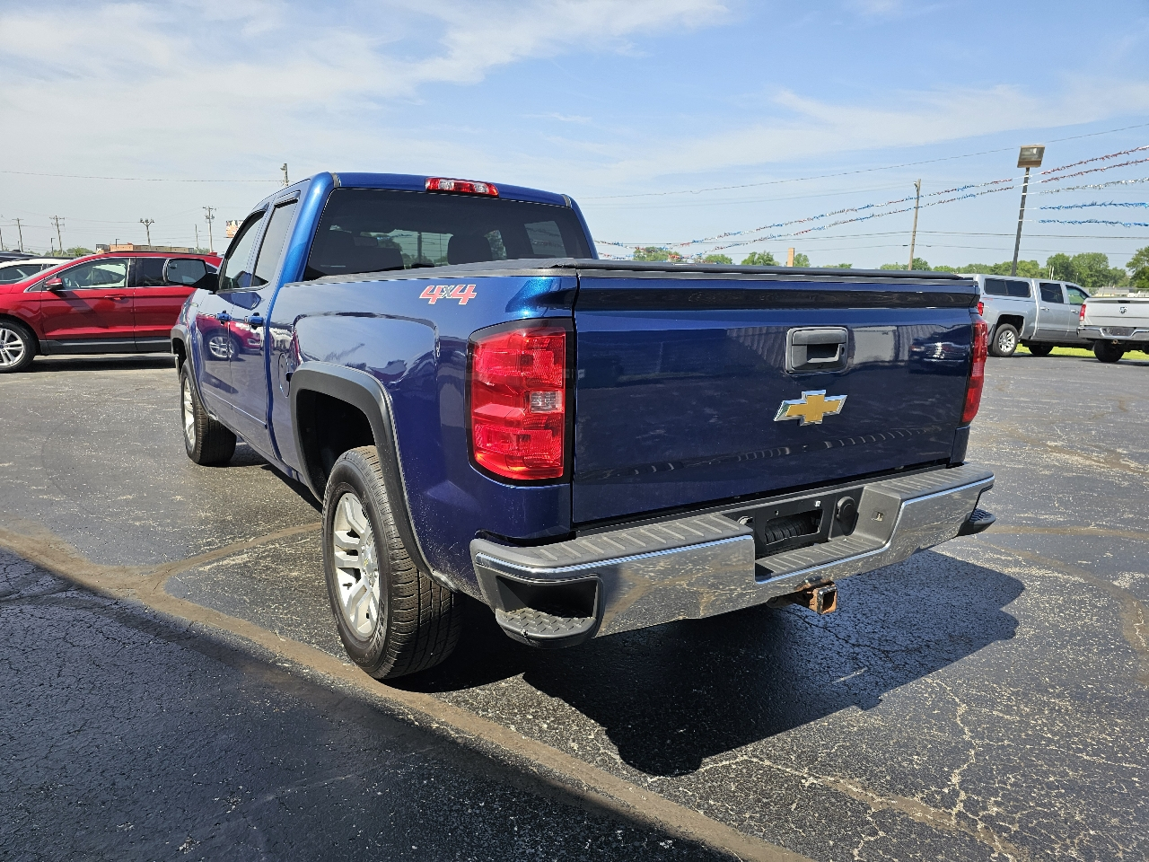 Chevrolet Silverado 1500 4WD Double Cab 143.5" LT w/1LT 2016