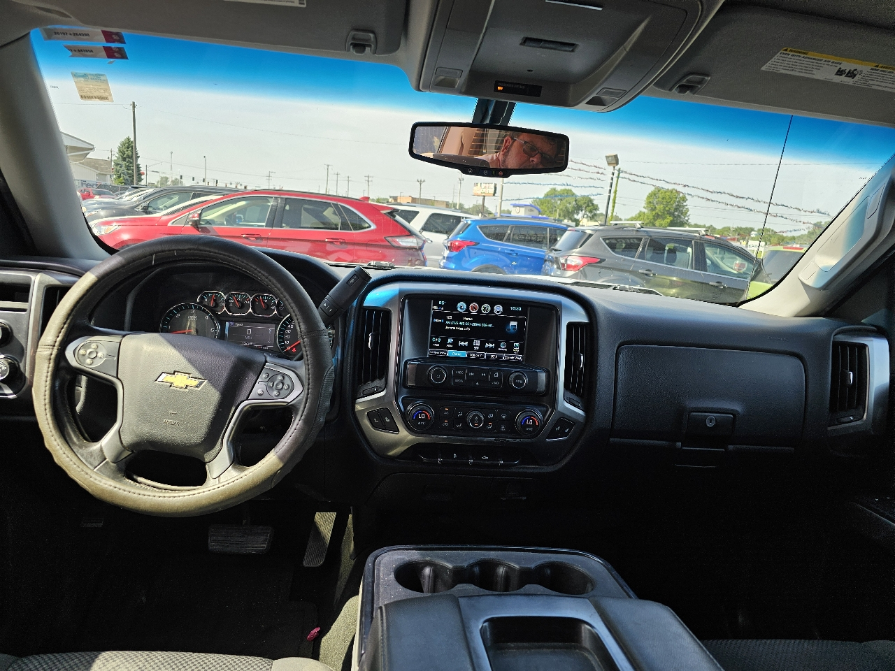 Chevrolet Silverado 1500 4WD Crew Cab 143.5" LT w/1LT 2017