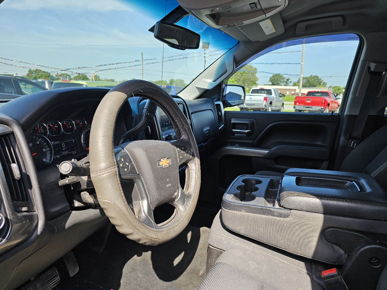 Chevrolet Silverado 1500 4WD Crew Cab 143.5" LT w/1LT 2017