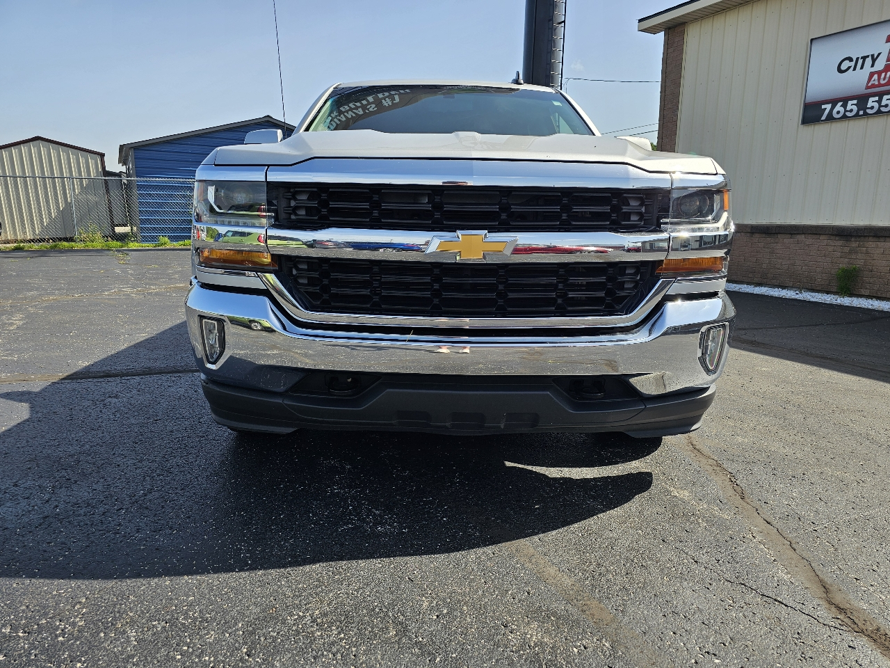 Chevrolet Silverado 1500 4WD Crew Cab 143.5" LT w/1LT 2017