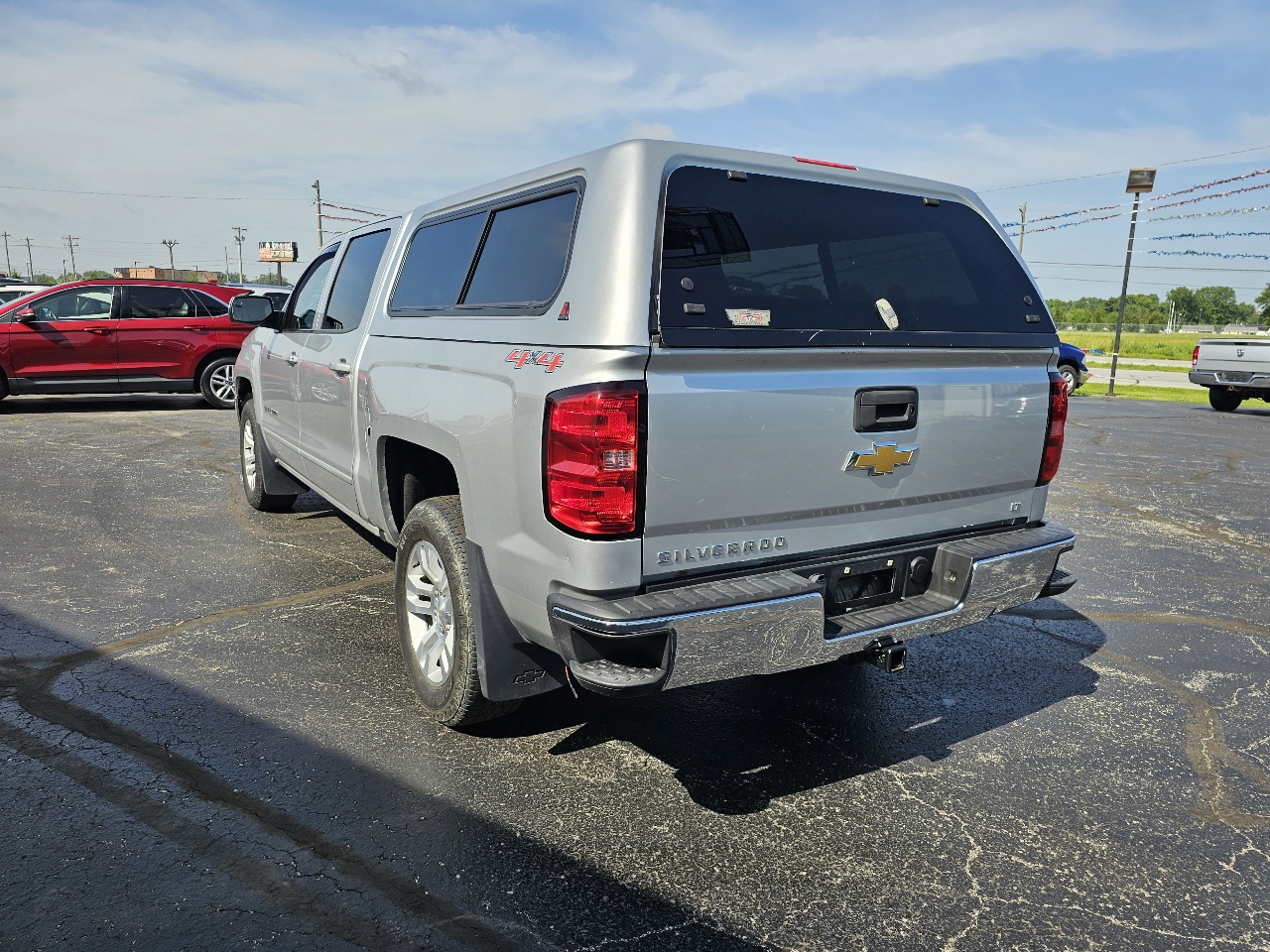 Chevrolet Silverado 1500 4WD Crew Cab 143.5" LT w/1LT 2017