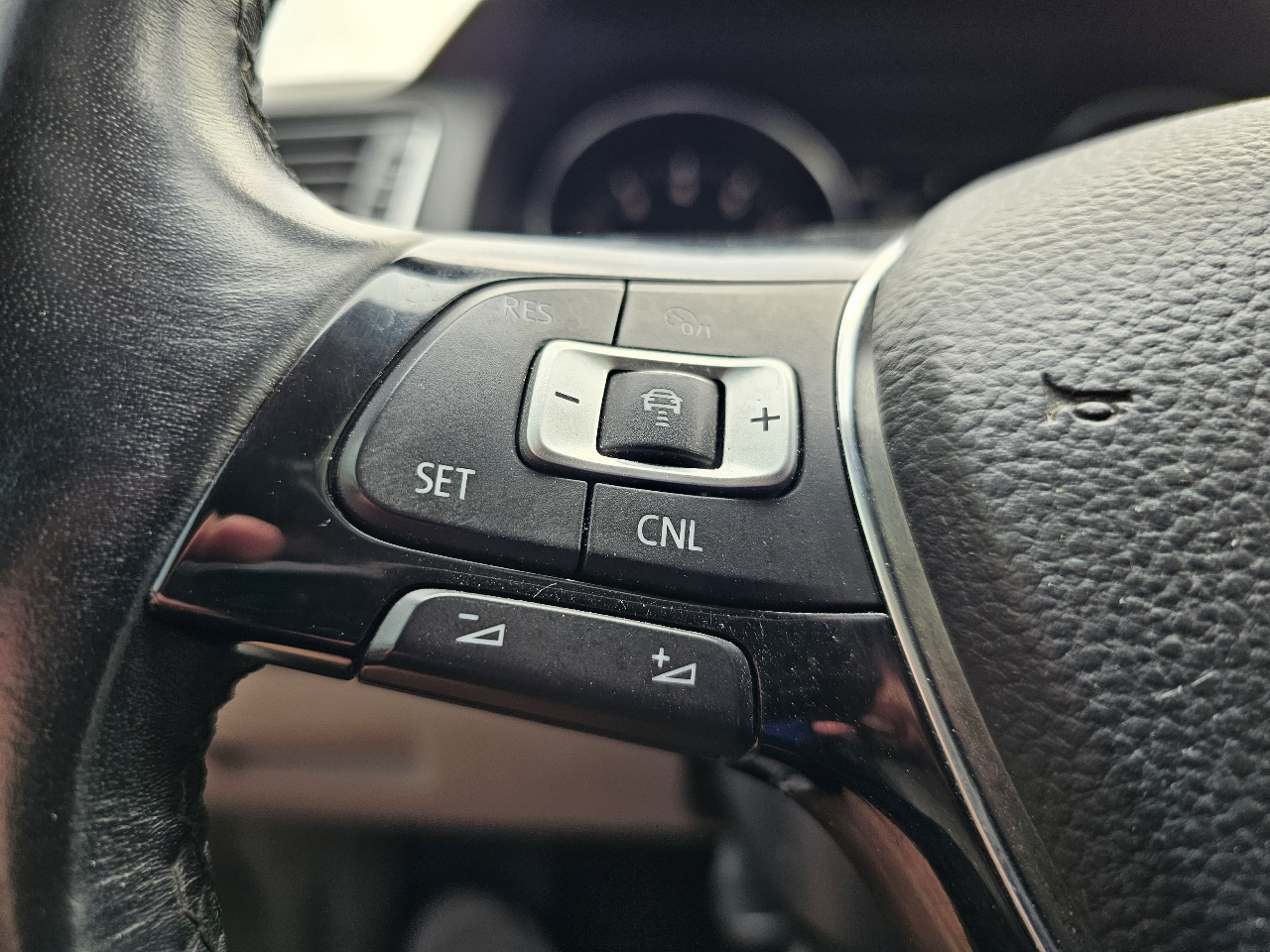 Volkswagen Passat 2.0T SE Auto 2018