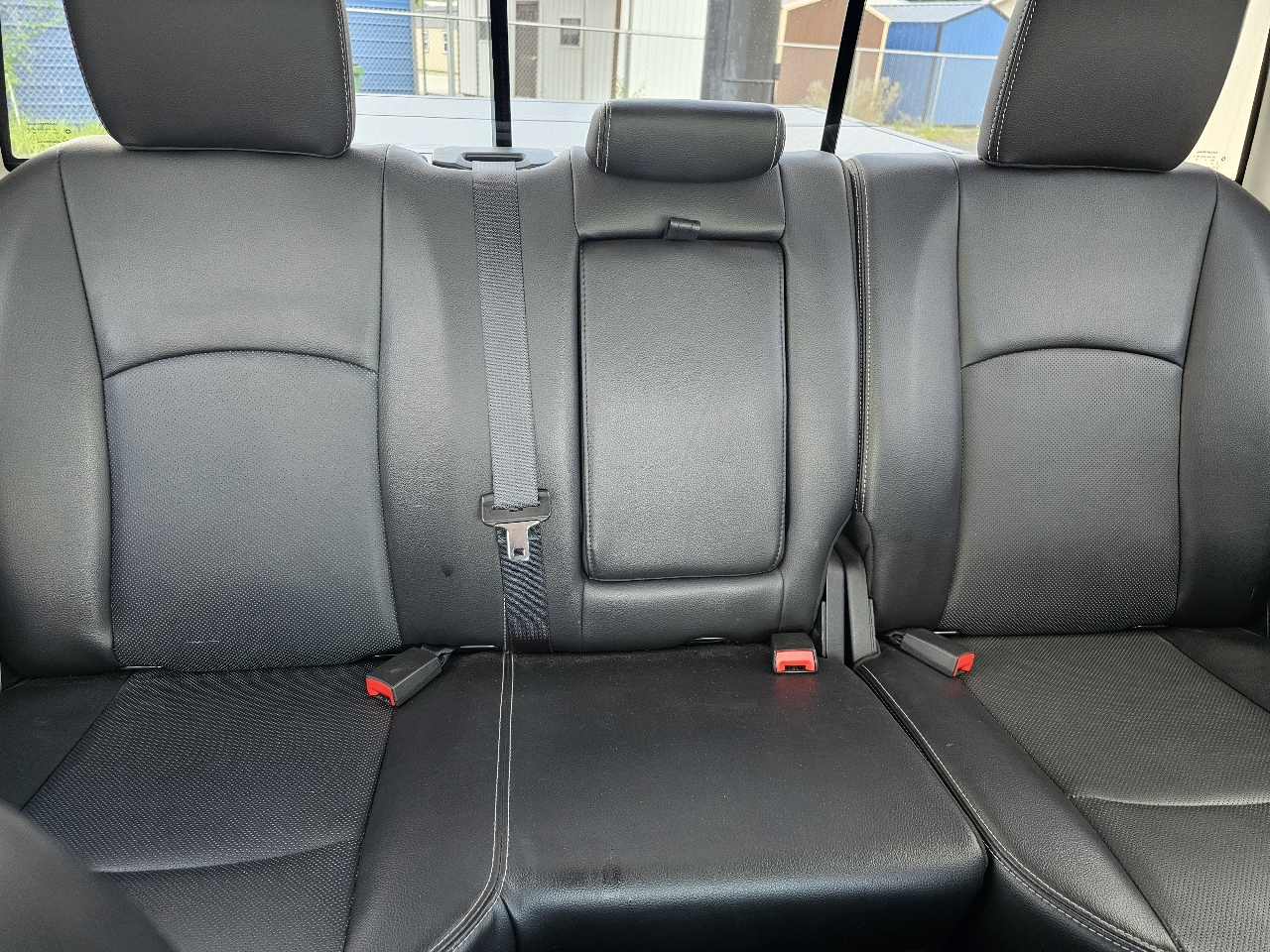 RAM 1500 4WD Crew Cab 149" Laramie 2015