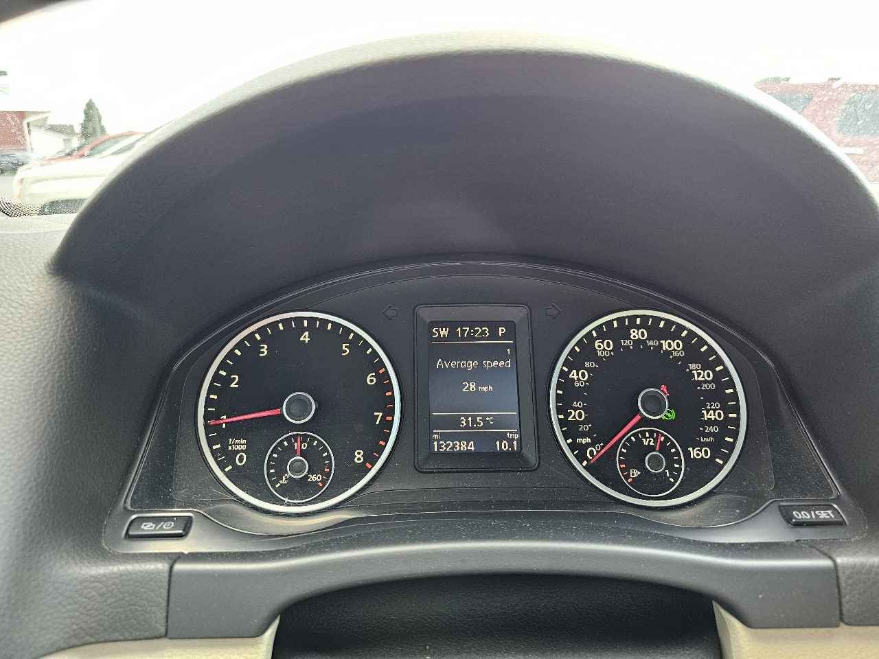 Volkswagen Tiguan 2WD 4dr Auto S 2014