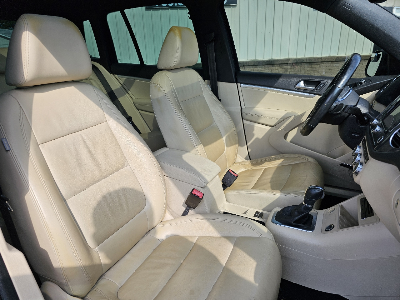 Volkswagen Tiguan 2WD 4dr Auto S 2014