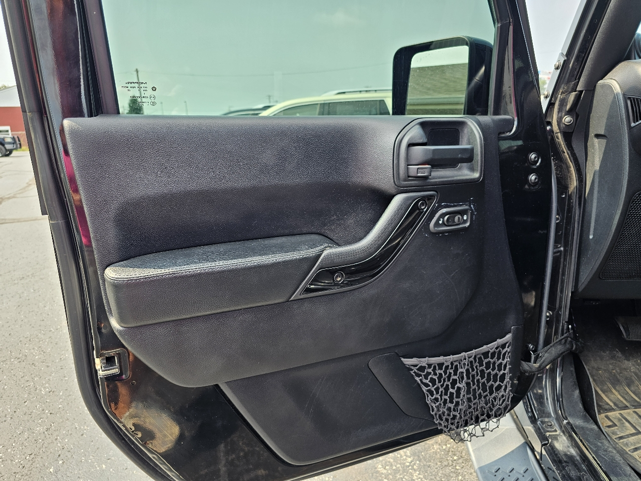 Jeep Wrangler Unlimited 4WD 4dr Altitude 2014