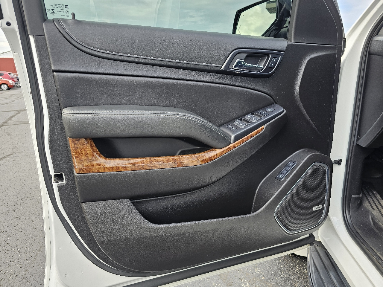 Chevrolet Tahoe 4WD 4dr Premier 2018