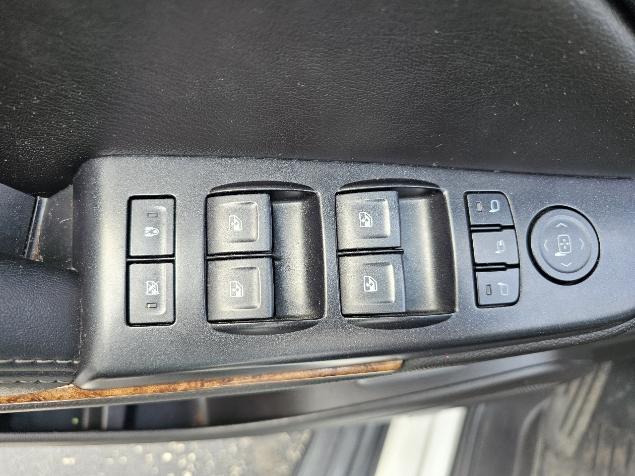 Chevrolet Tahoe 4WD 4dr Premier 2018