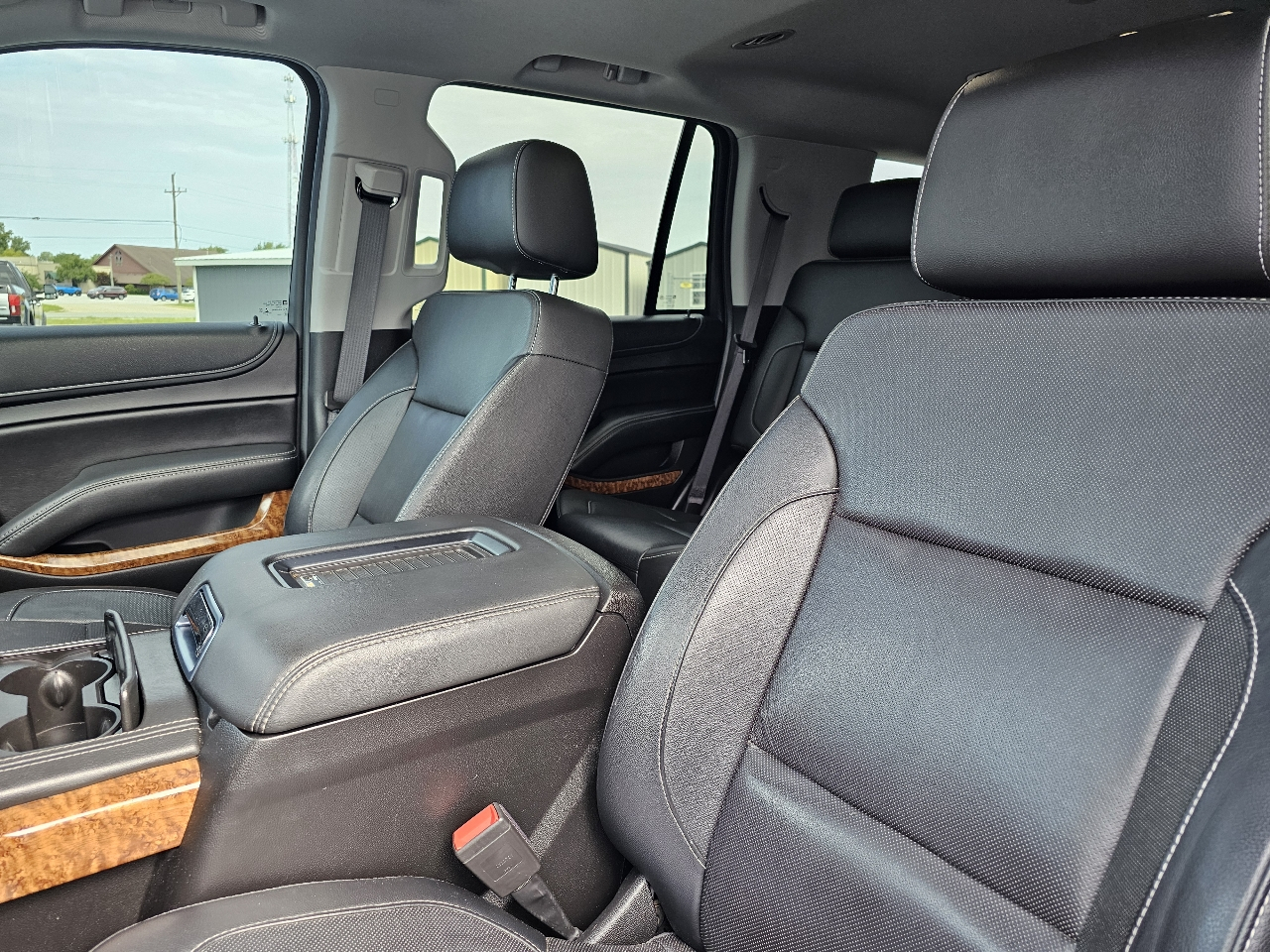 Chevrolet Tahoe 4WD 4dr Premier 2018