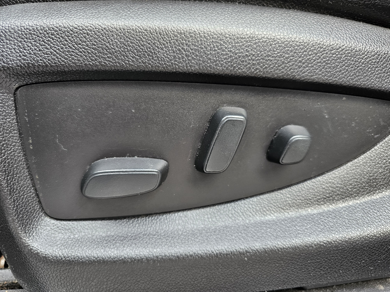 Chevrolet Tahoe 4WD 4dr Premier 2018